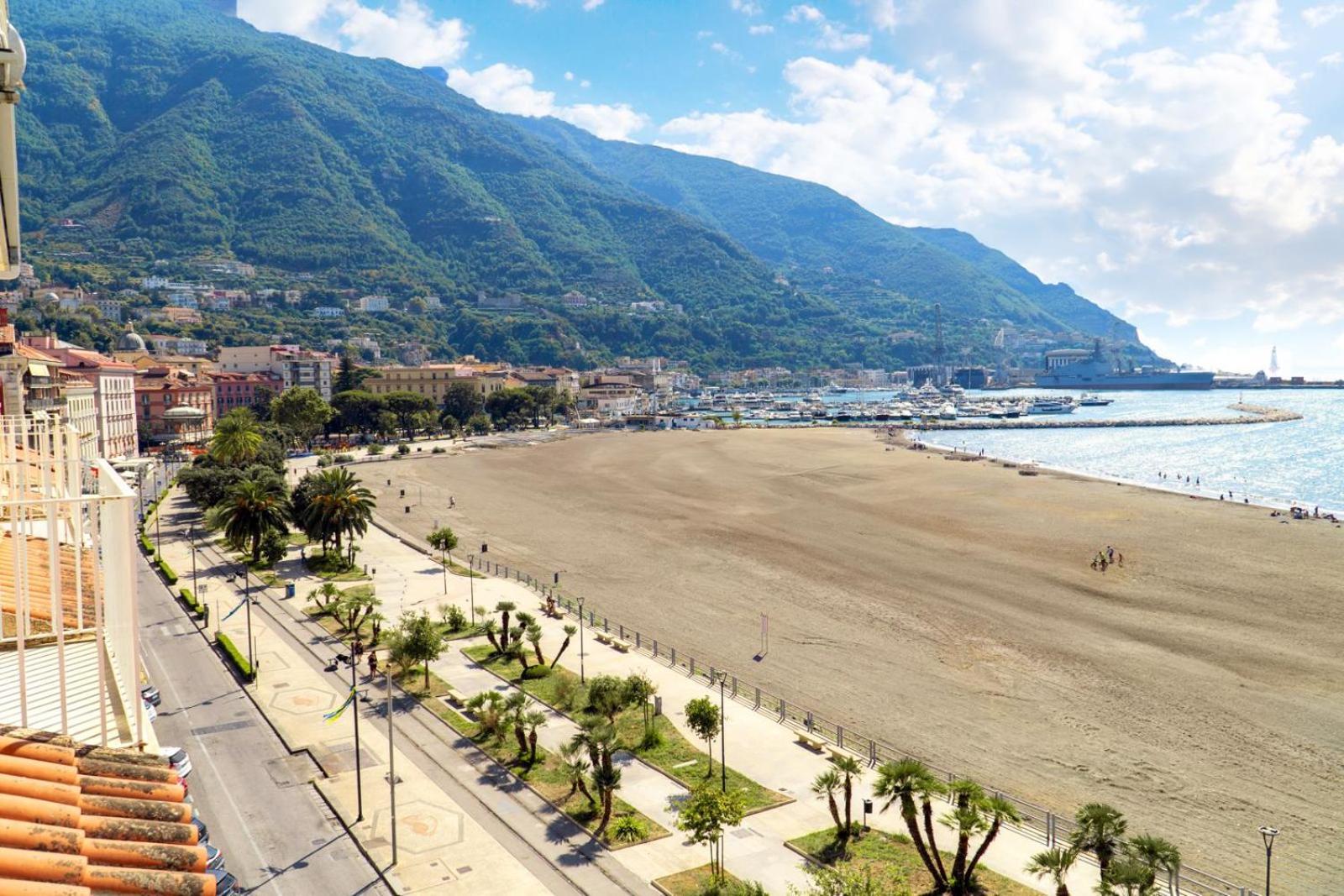Il Veliero Acomodação com café da manhã Castellammare di Stabia Exterior foto